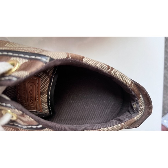 COACH Women’s Shoes size 6B - Picture 6 of 7